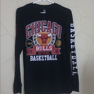 NBA Chicago Bulls Long-Sleeved Shirt
